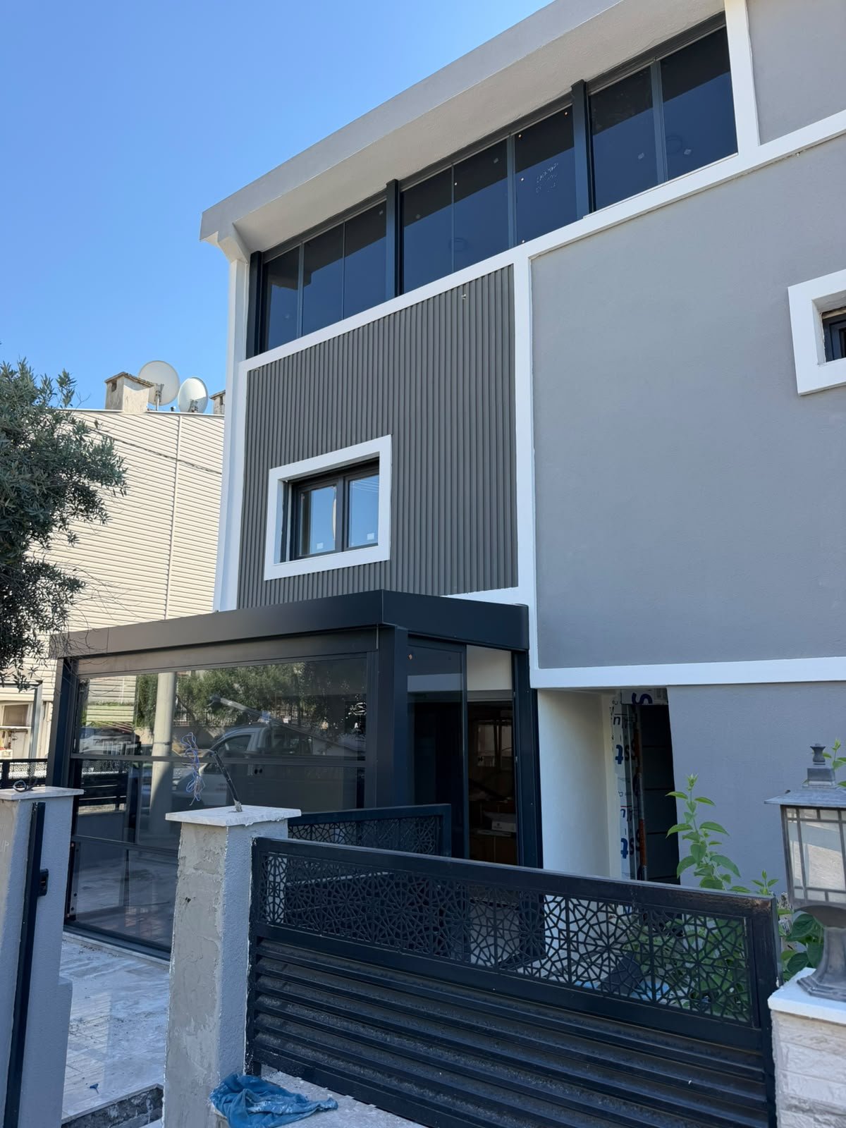 Cam balkon uygulaması
